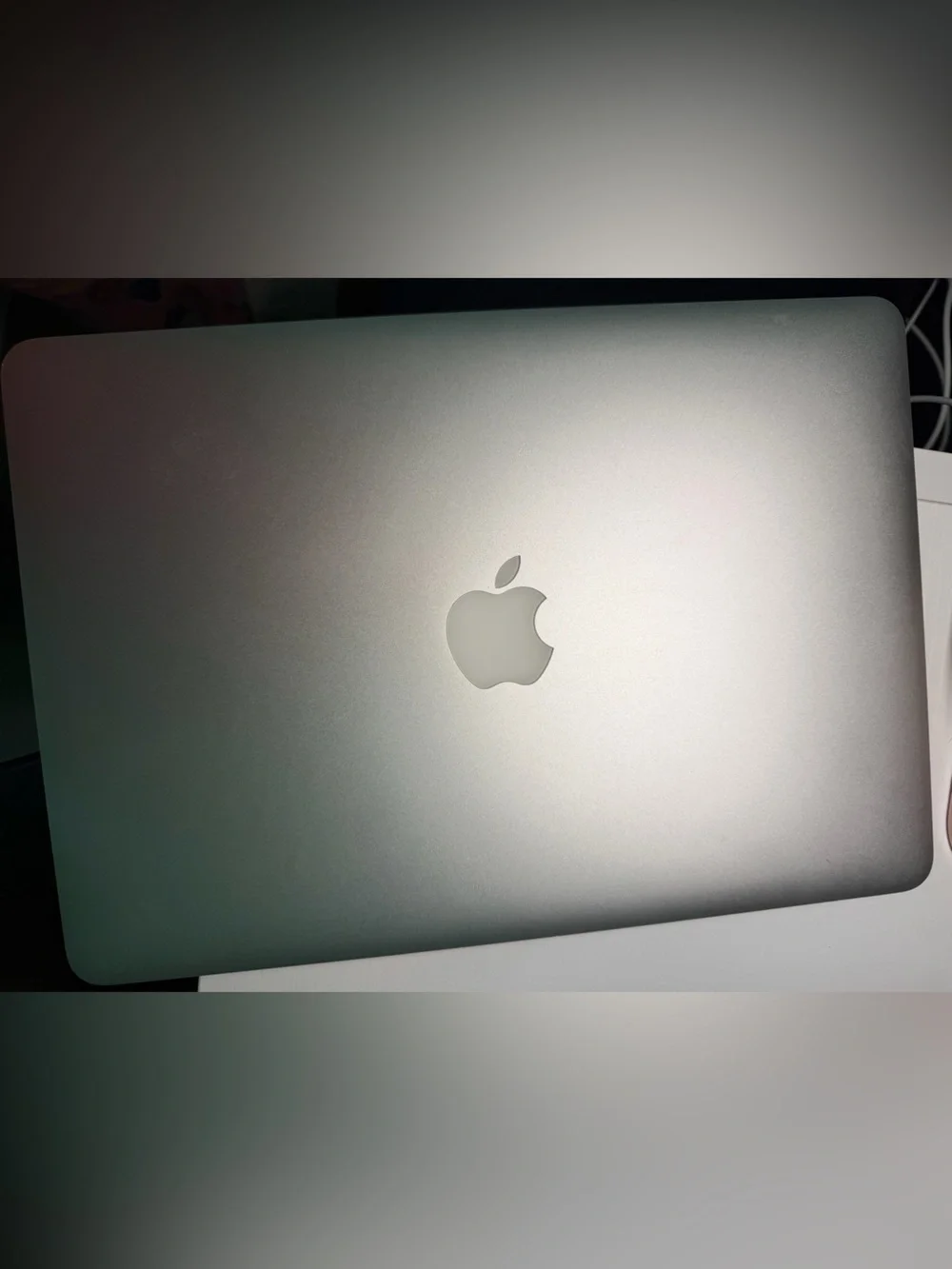 Apple Silver MacBook Laptop - Sleek Aluminum Top